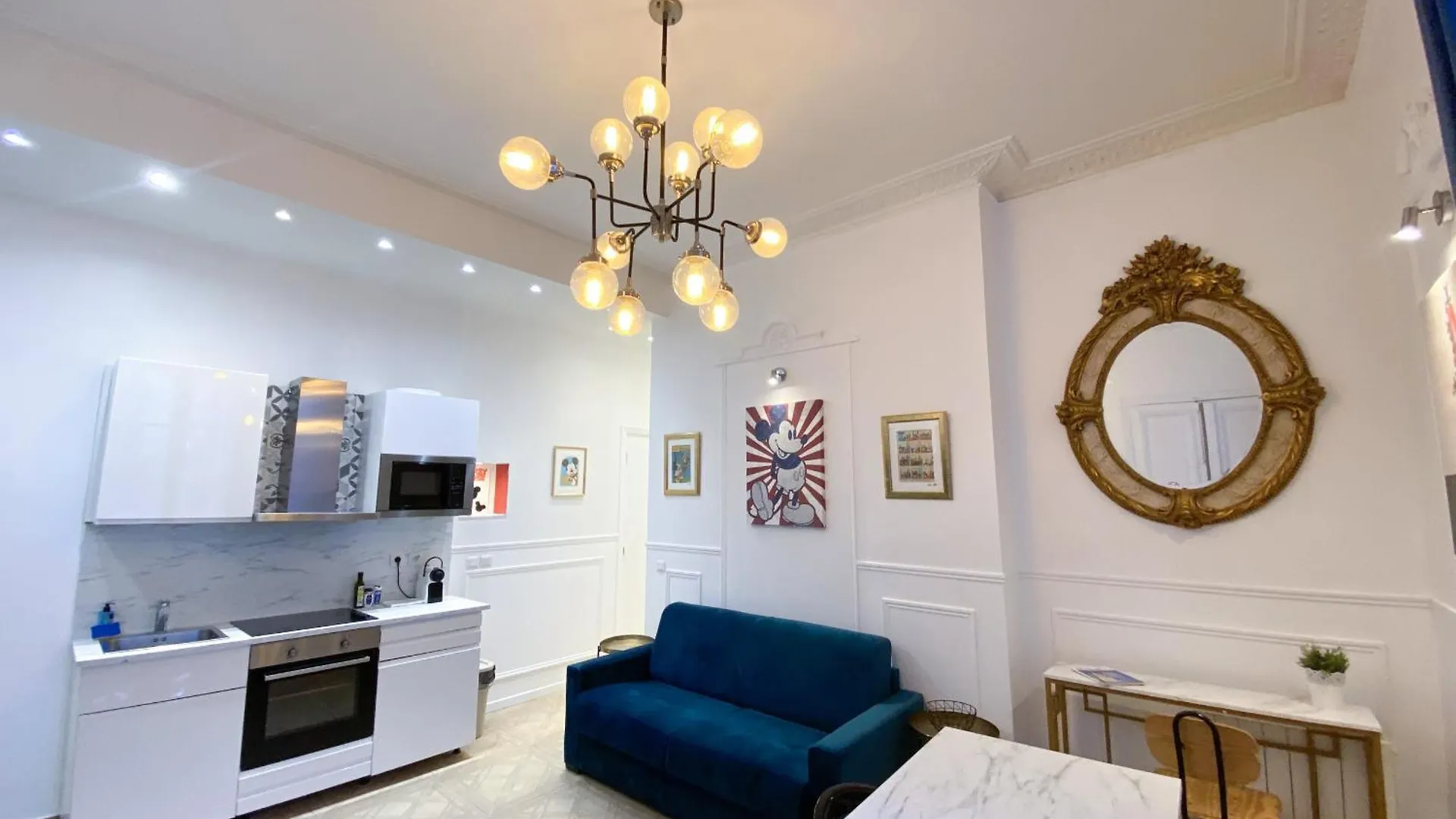 Urban Flat 72 - Pretty 3 Bedroom Flat - Triangle D Or *
